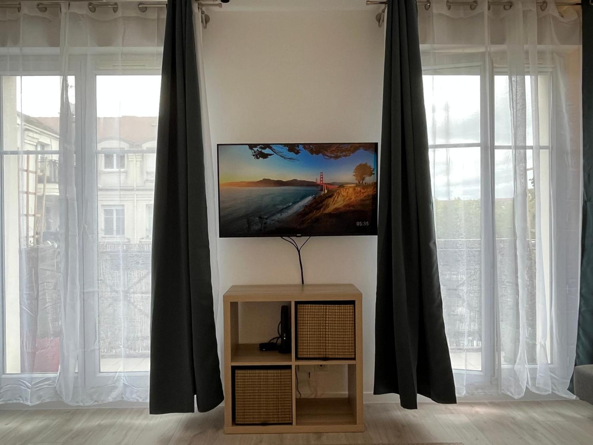 Studio Bienvenue - Louez L'Esprit Libre ! Bussy-Saint-Georges Exterior foto